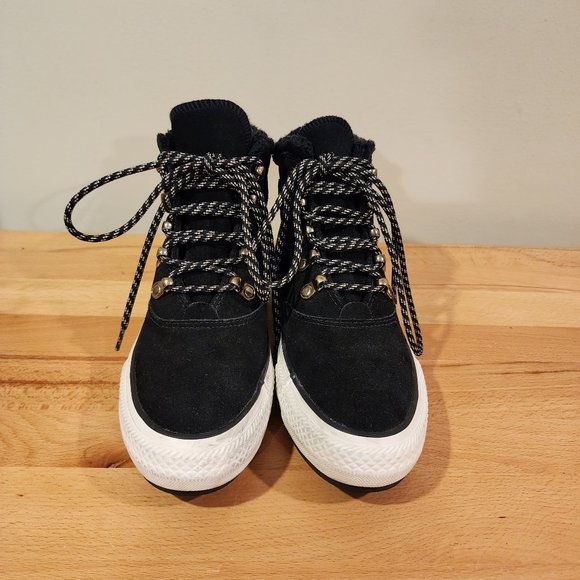 Converse Chuck Taylor All Stars Ember Boot Hi Top Shoe Faux Fur Lining Womens 7 - Picture 3 of 10